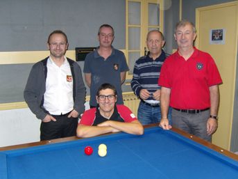 Poule de 5 joueurs.